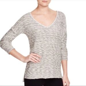 Paige Martine Slub Knit V-Neck Gray Sweater Size Large